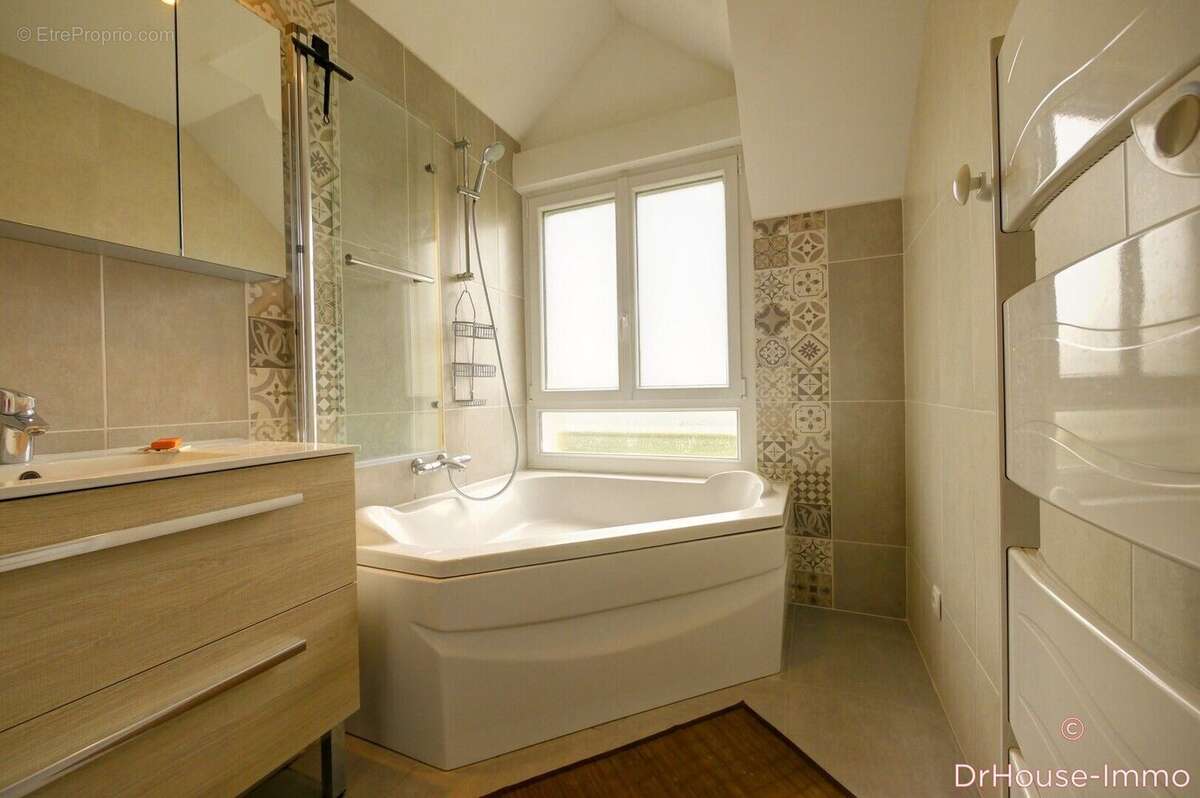 Maison à NOGENT-SUR-SEINE