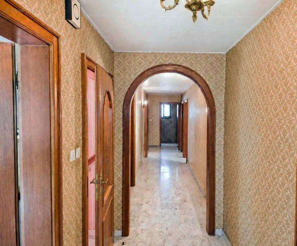 Maison 250 m² à Andolsheim  - photo 5