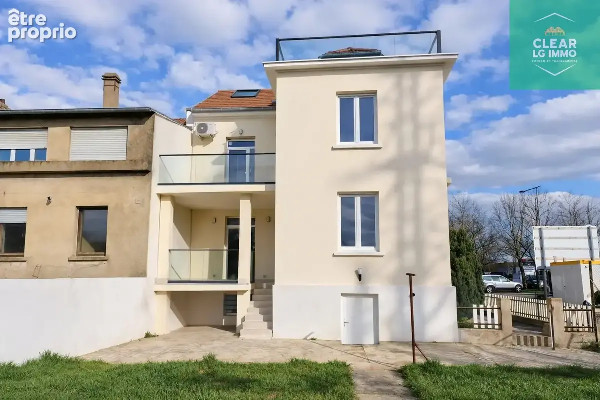 Maison rénovée 8 pièces avec jardin à Terville - photo 9