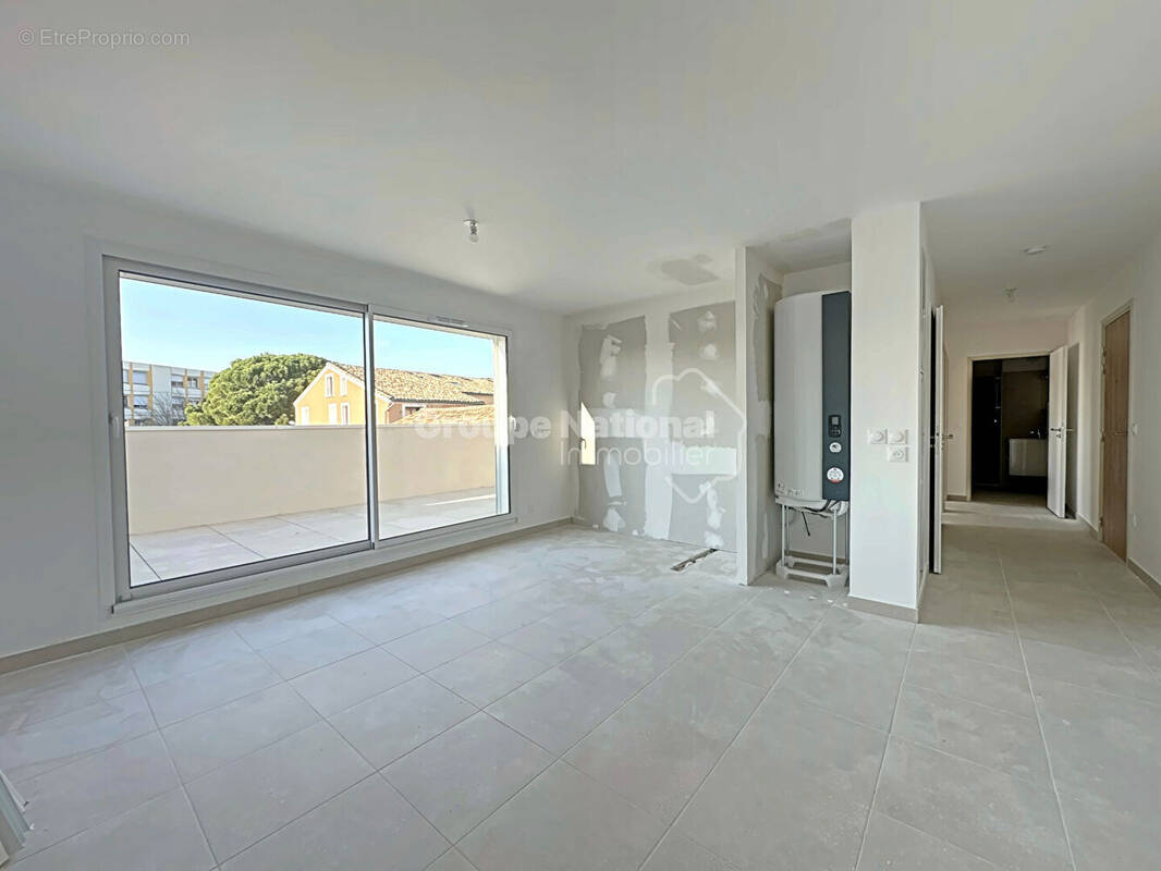 Appartement à LUNEL