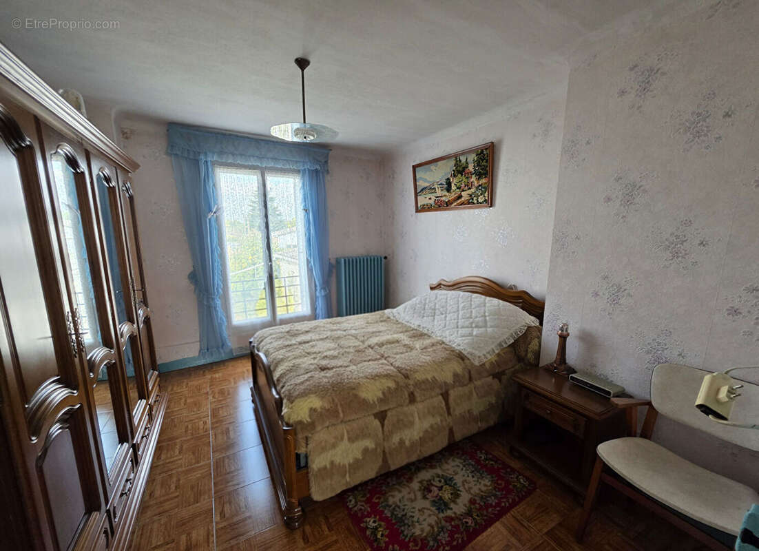 Maison à MONTLOUIS-SUR-LOIRE