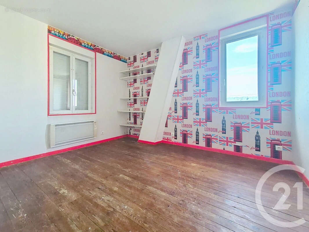 Maison 130 m² à Pont-Audemer  - photo 10