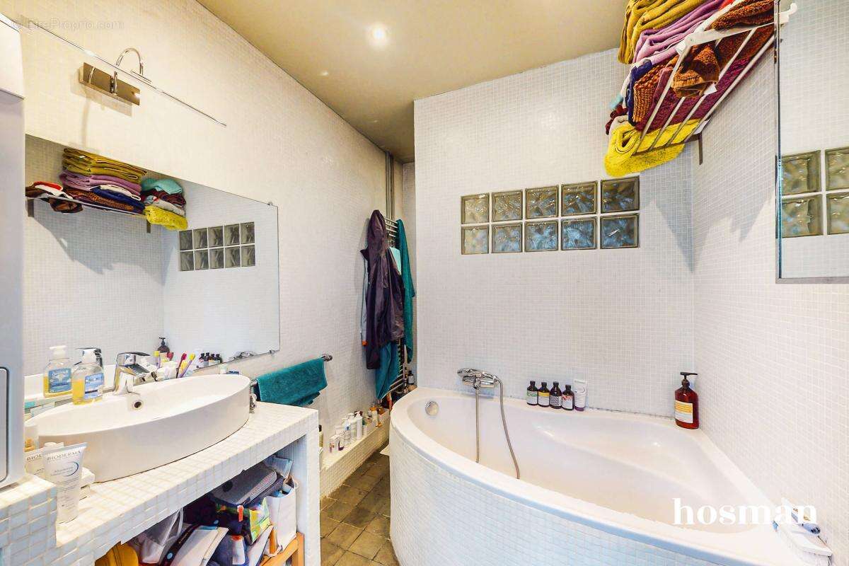 Appartement familial - 92,4m2 - 4 pièces avec cave - DPE D - Boulevard de la Chapelle, Paris 10ème - photo 11