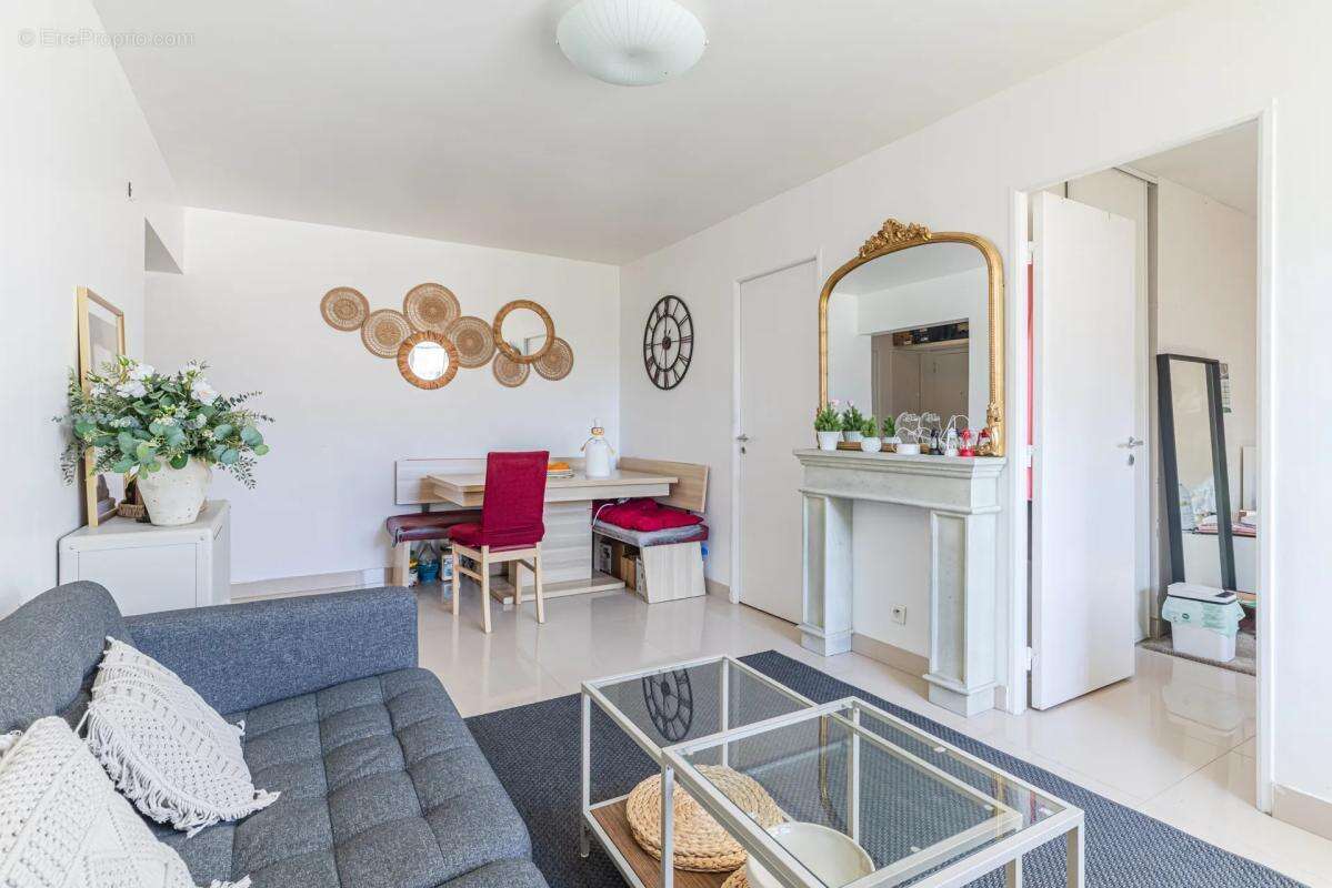 Appartement à THIAIS