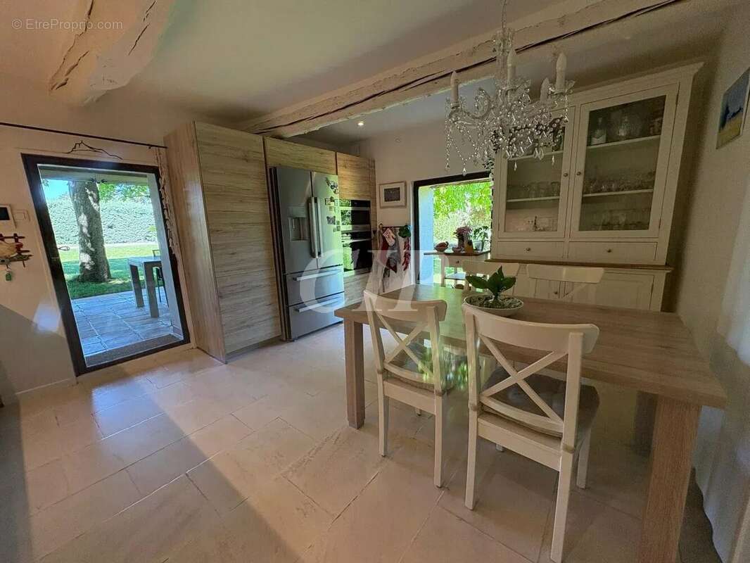 Maison à TRETS