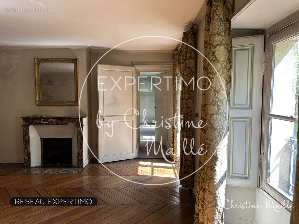 Appartement ancien Versailles Notre-Dame - photo 7