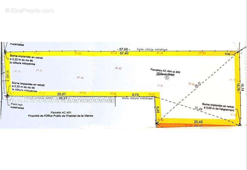 Terrain à LES ORMES