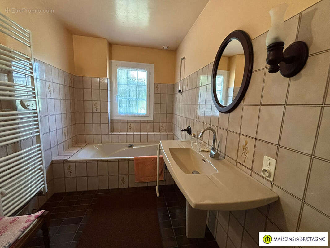 Maison à vendre à Clohars Carnoet 7 pièces 144 m2 - photo 4
