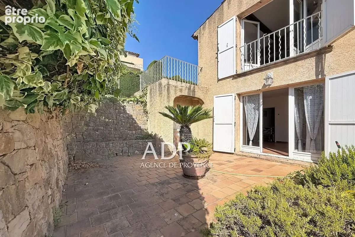 Maison 155 m² à Grasse  - photo 4