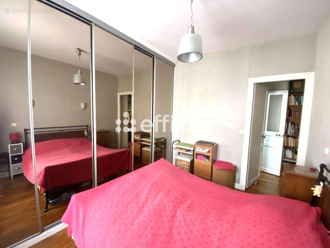 Appartement à LE RAINCY