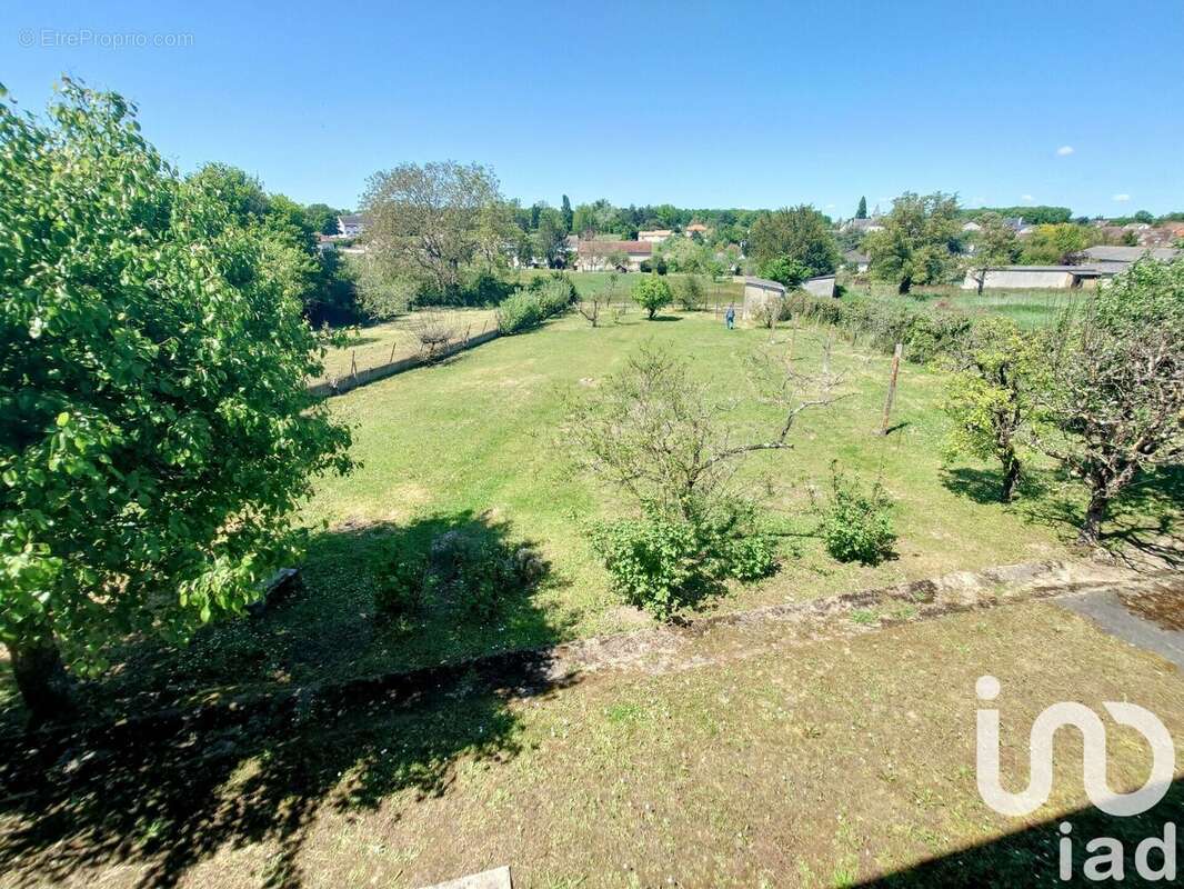 Photo 3 - Maison à LA TRIMOUILLE