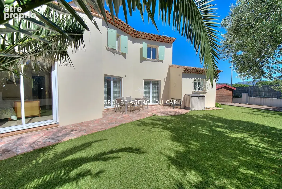 Maison à SAINT-RAPHAEL