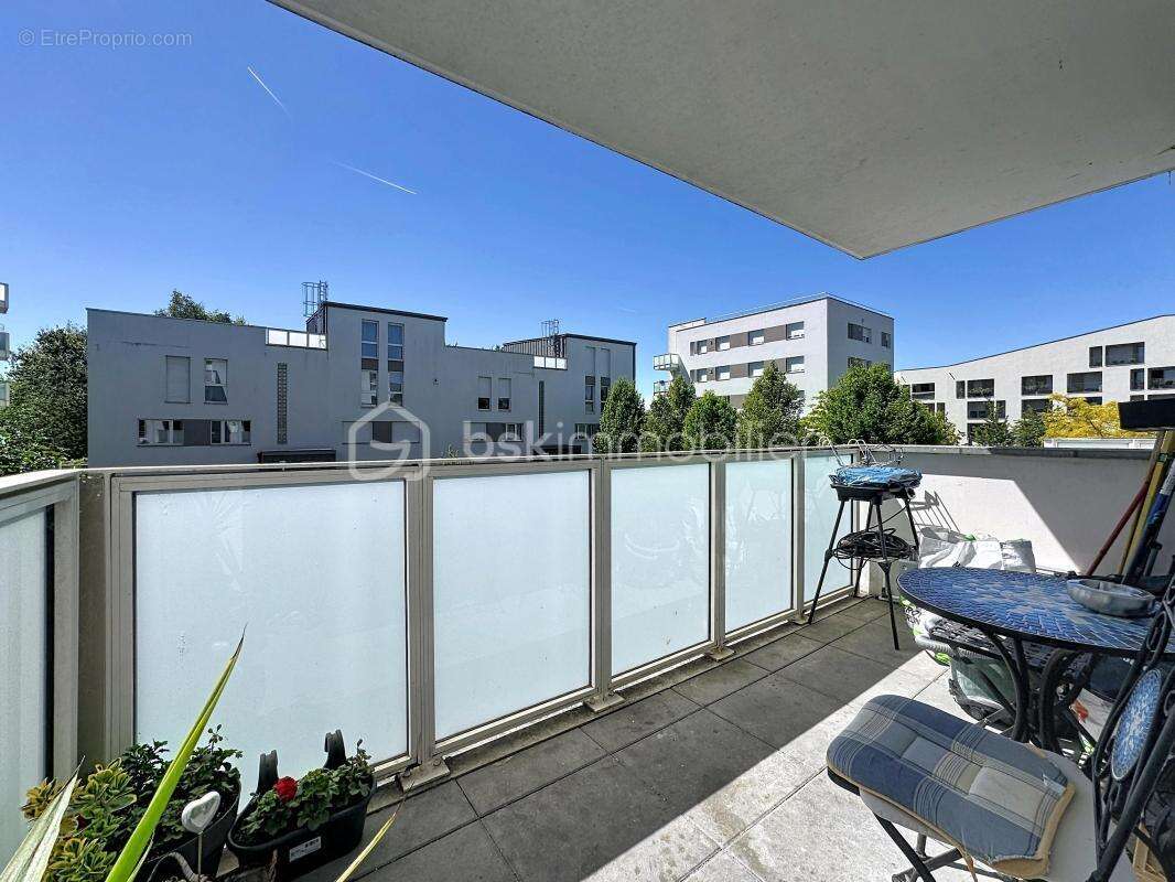 Appartement à BOIS-D'ARCY
