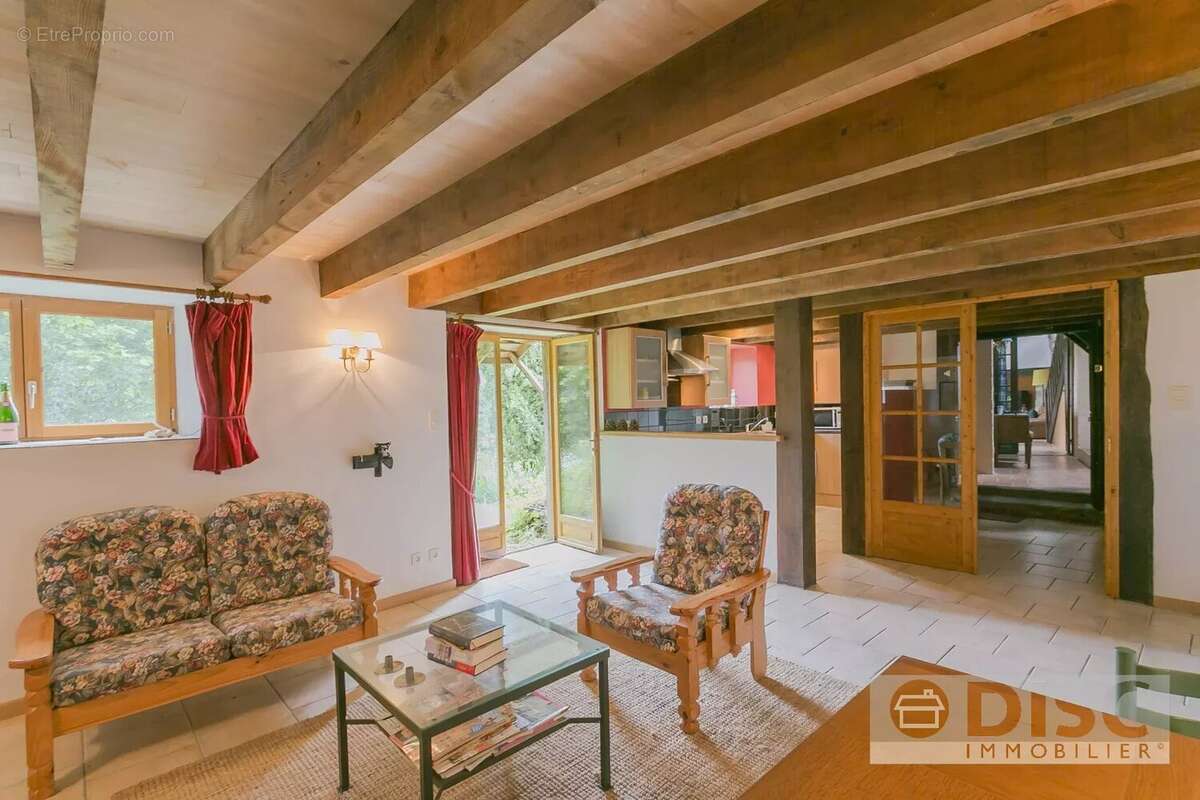 Maison à SAINT-MICHEL-DE-VAX