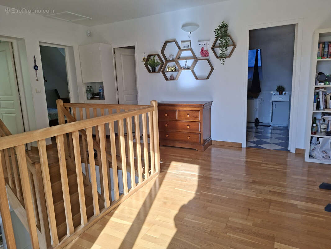 Maison à BUC