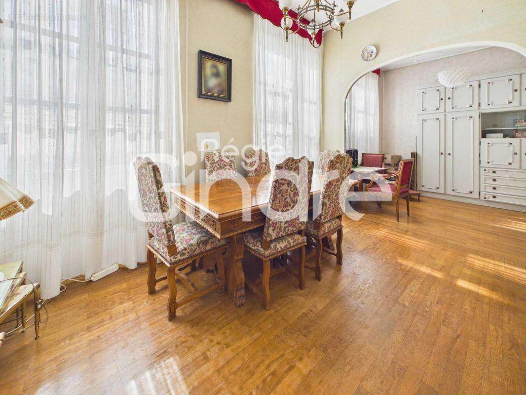 Appartement à CALUIRE-ET-CUIRE