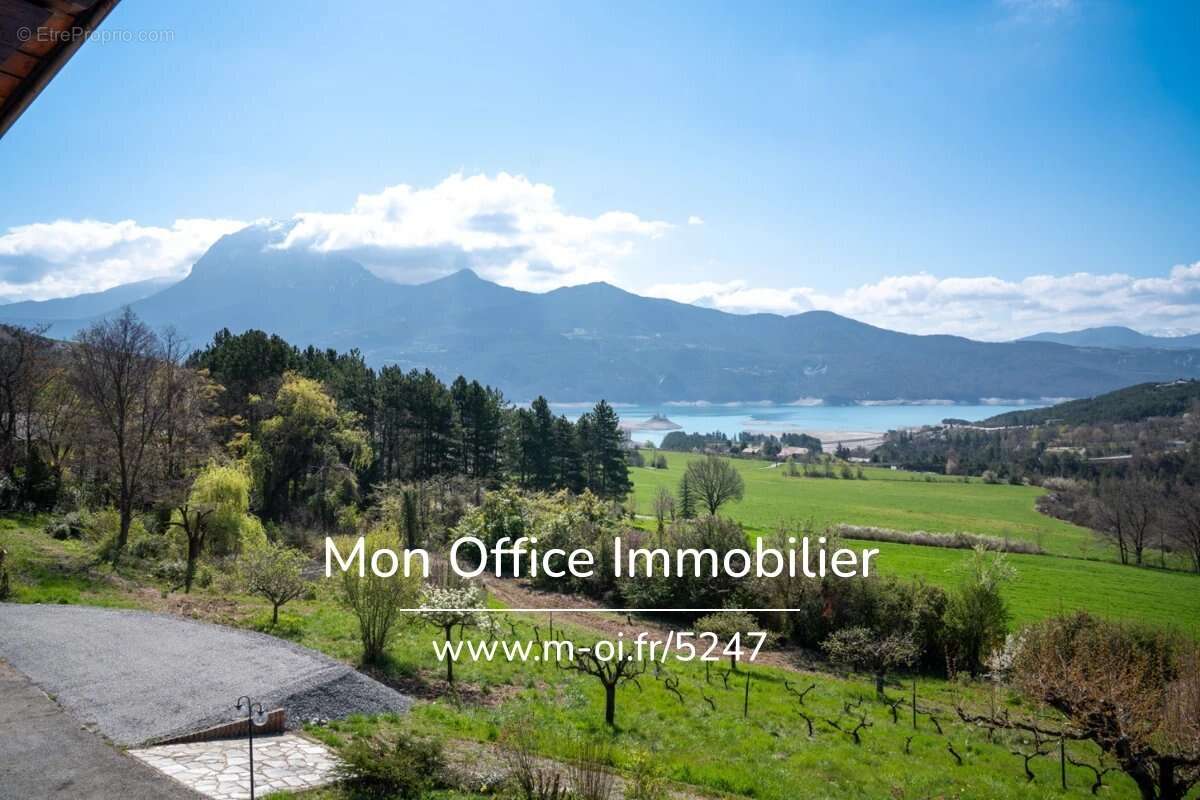 Référence : 6620-MTE. - Maison 200 m²  - terrain 1276 m² - Vue imprenable sur le Lac - photo 10