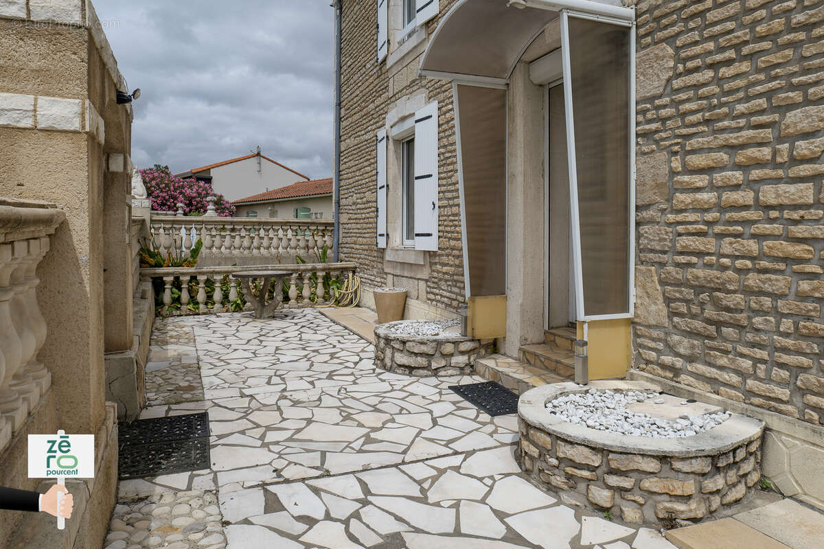 Maison familiale de 160?m2   6 pièces   Sud Vendée   Terrain arboré   DPE B - photo 40