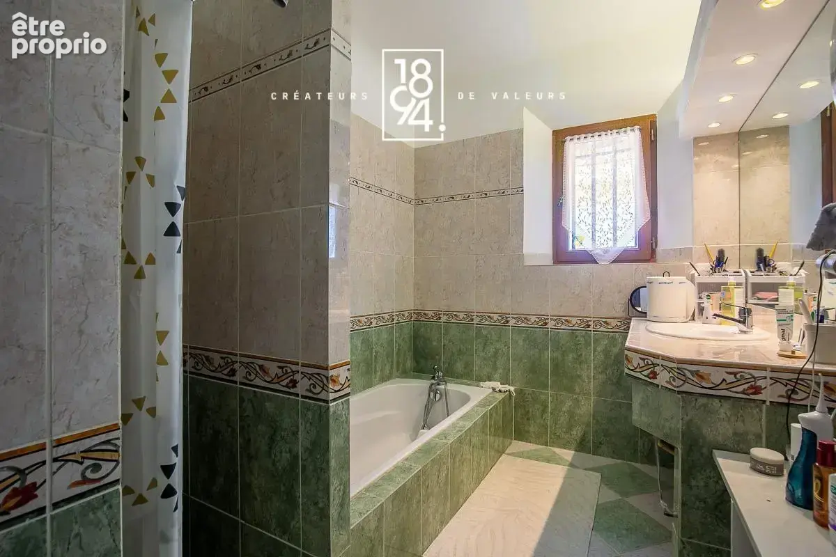 À vendre I Sud Luberon I Propriété I 1060m² - photo 18