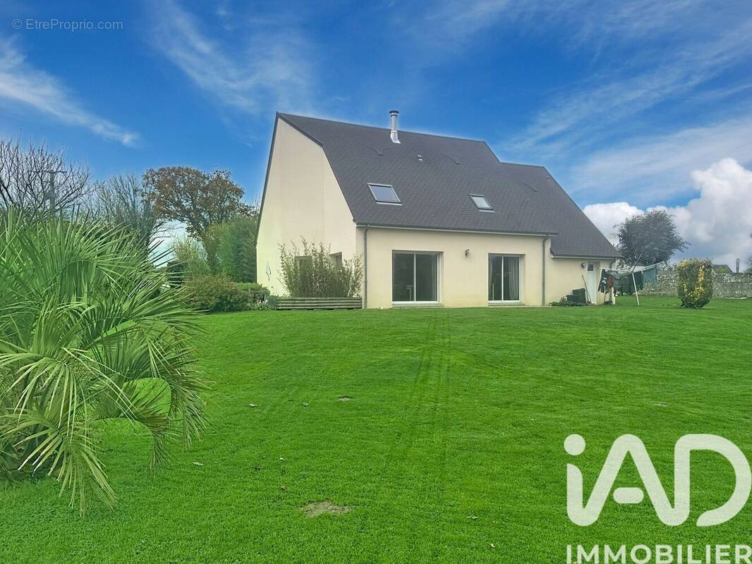 Photo 1 - Maison à ECAUSSEVILLE