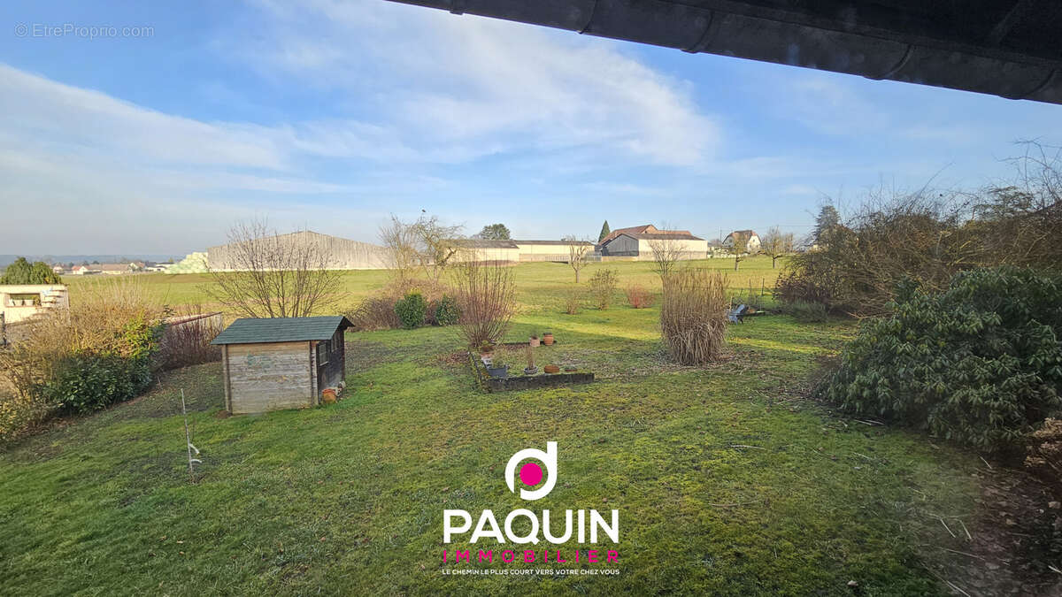 Maison à DANNEMARIE