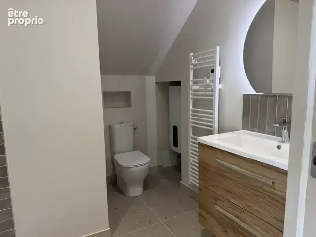 ORLEANS -BANNIER- Appartement 2 pièces entièrement rénové - - photo 2