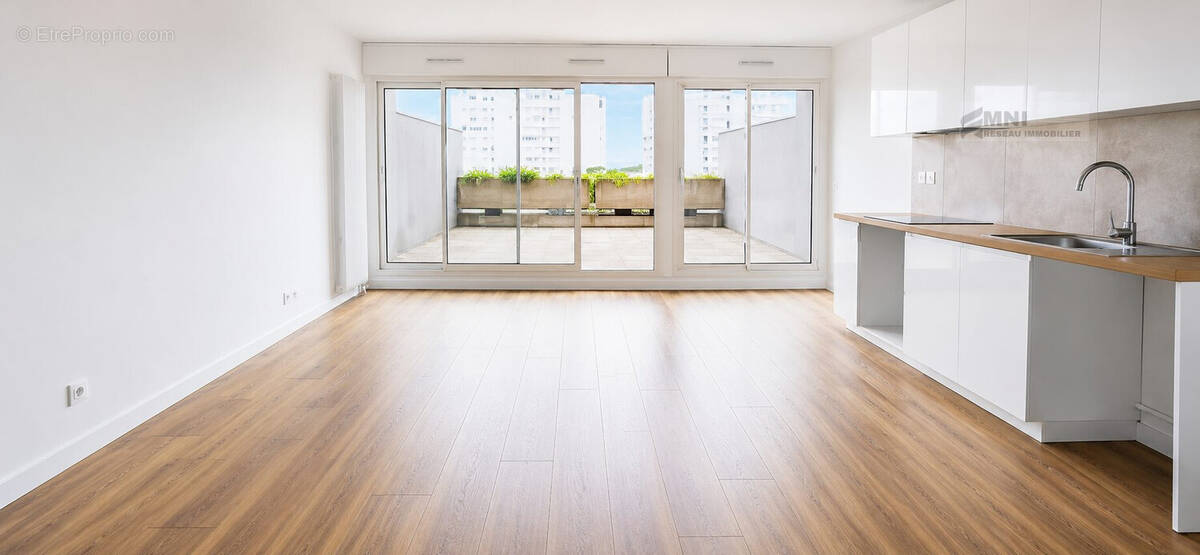 Appartement à MAISONS-ALFORT