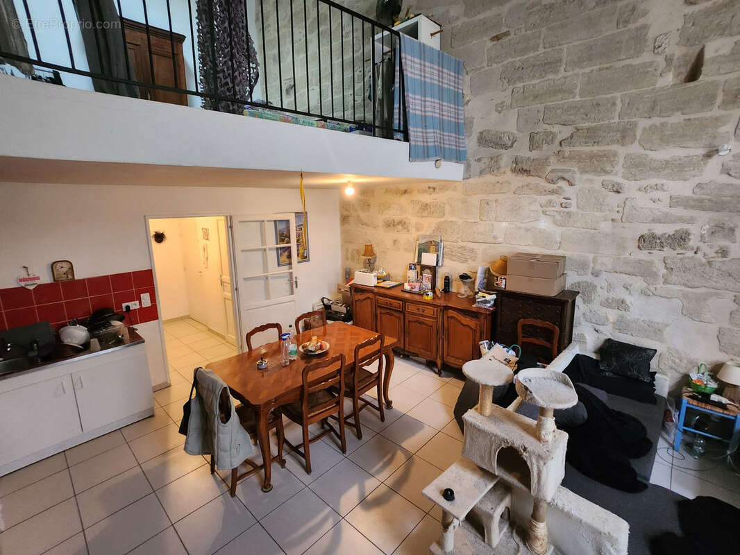 Appartement à UZES