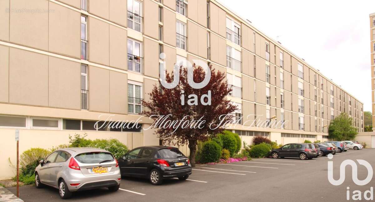 Photo 2 - Appartement à BRIVE-LA-GAILLARDE