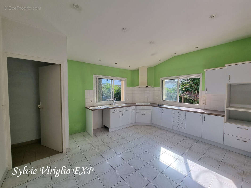 Maison 113 m² à Bergerac  - photo 8