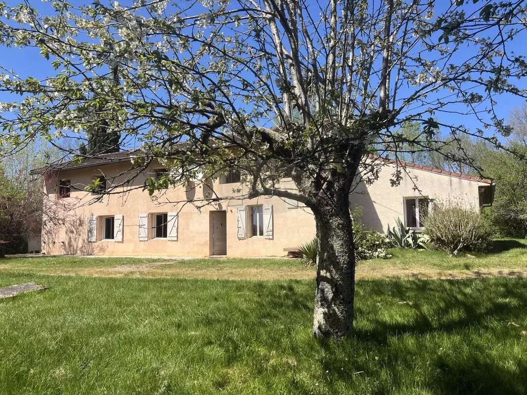 Maison à PUYCELCI