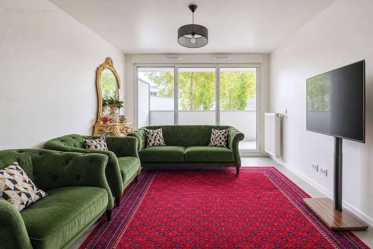 Appartement à LA COURNEUVE