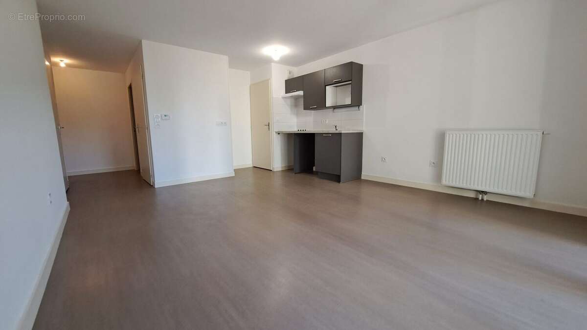 Appartement 71 m² à Poitiers  - photo 4