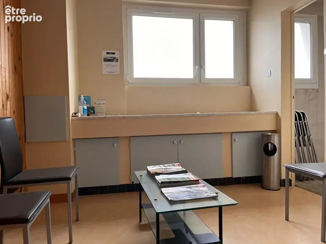 T4 dans residence securisee , parking numerote, cave et grenier - photo 5