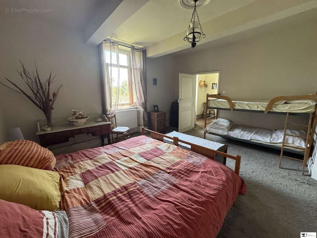 Maison 229 m² à Benque  - photo 5