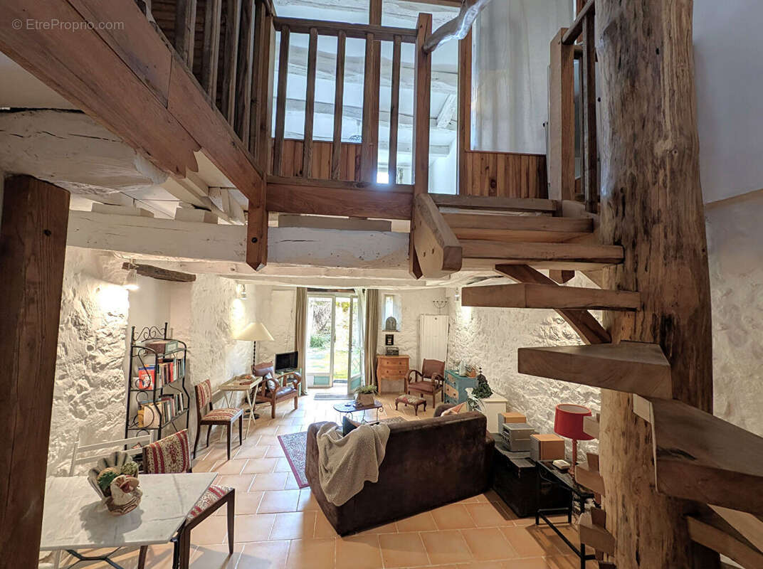 Maison à SAINT-ANTONIN-NOBLE-VAL