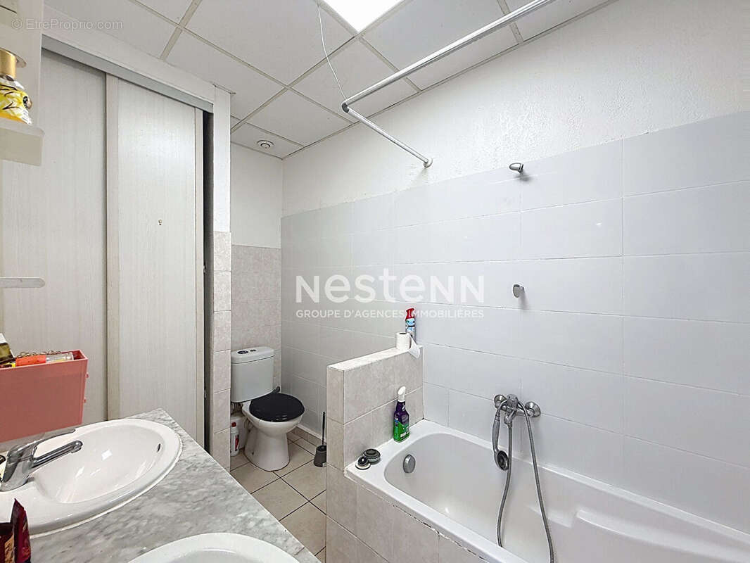 Vallauris Grand 4 pièces de 90 m² en rez-de-chaussée avec parking privatif - photo 13