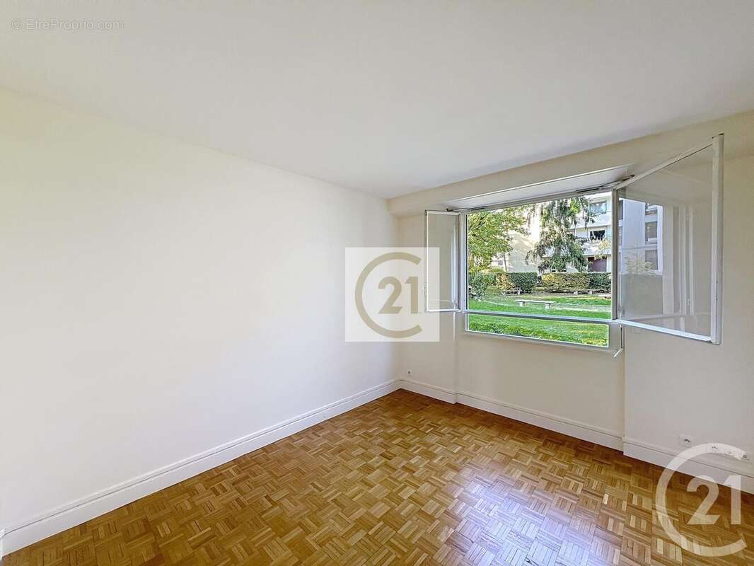 Appartement à SAINT-CLOUD