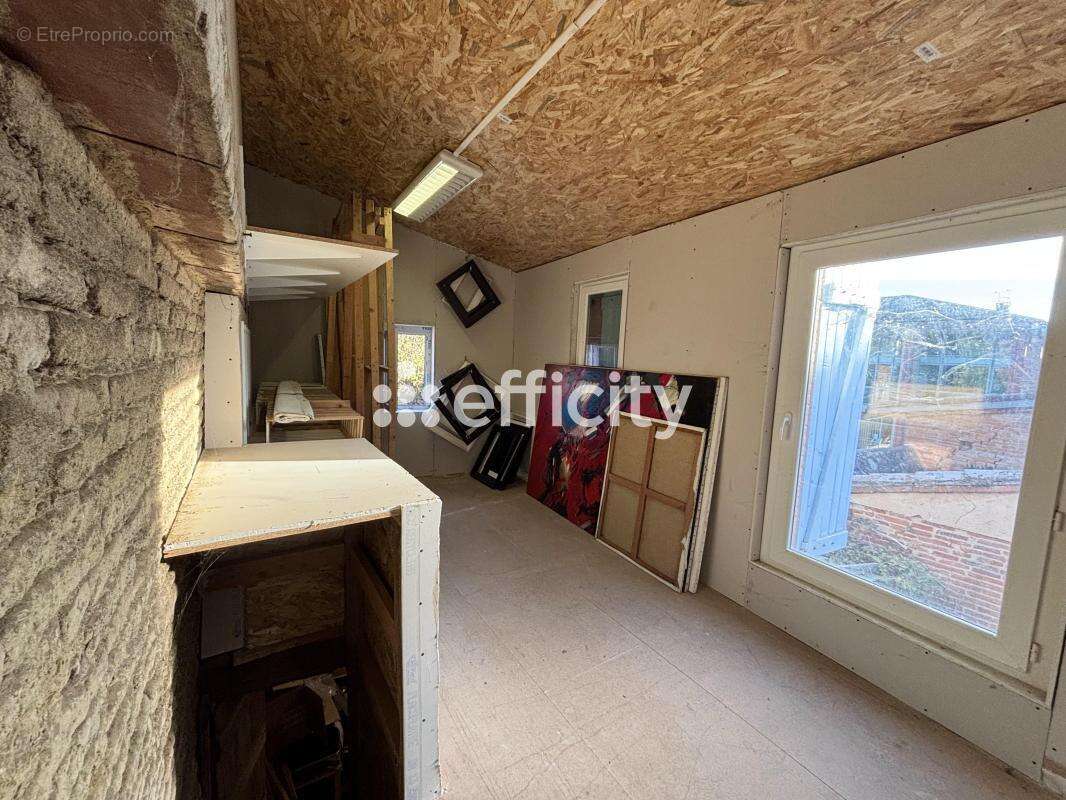 Maison à CASTELNAU-D&#039;ESTRETEFONDS