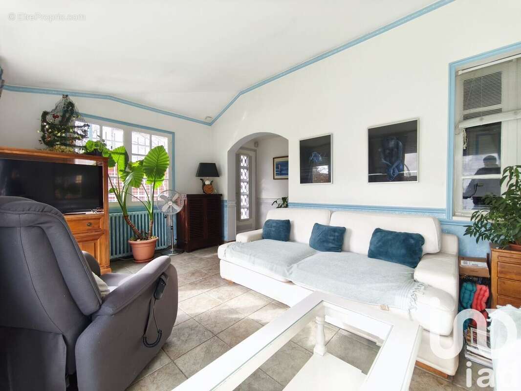 Photo 2 - Maison à GAGNY