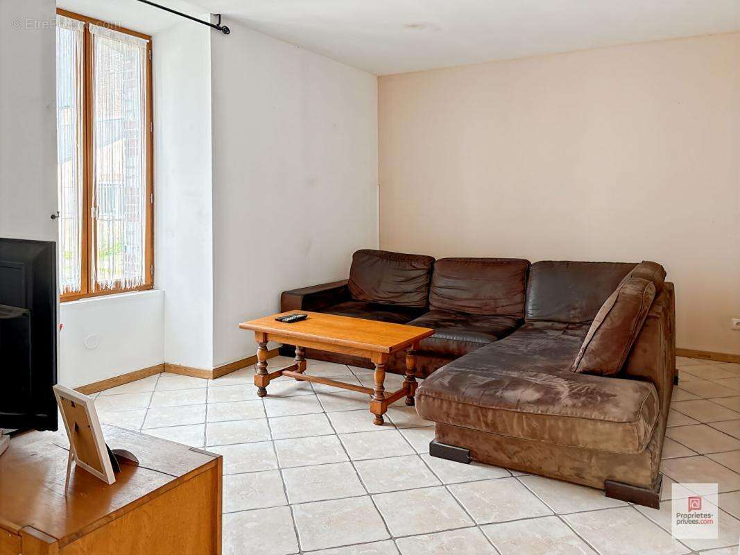 Maison à MAISONCELLES-DU-MAINE