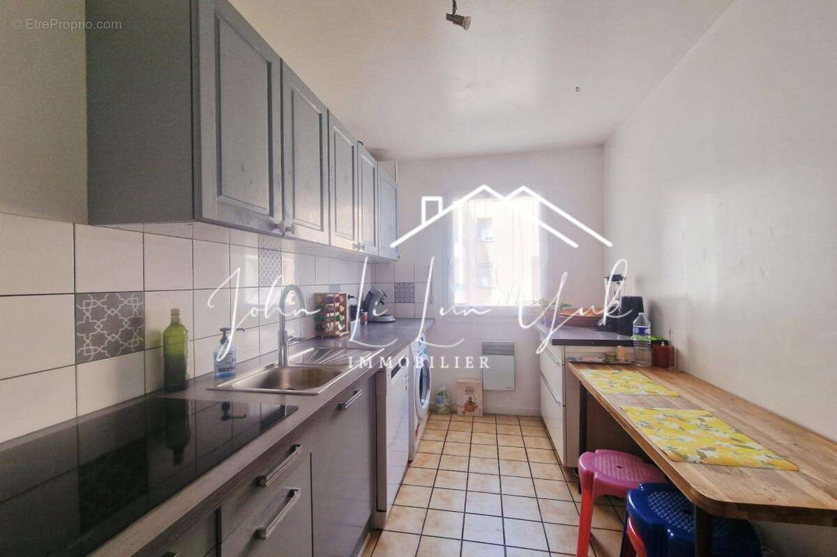 Appartement à BEAUCHAMP