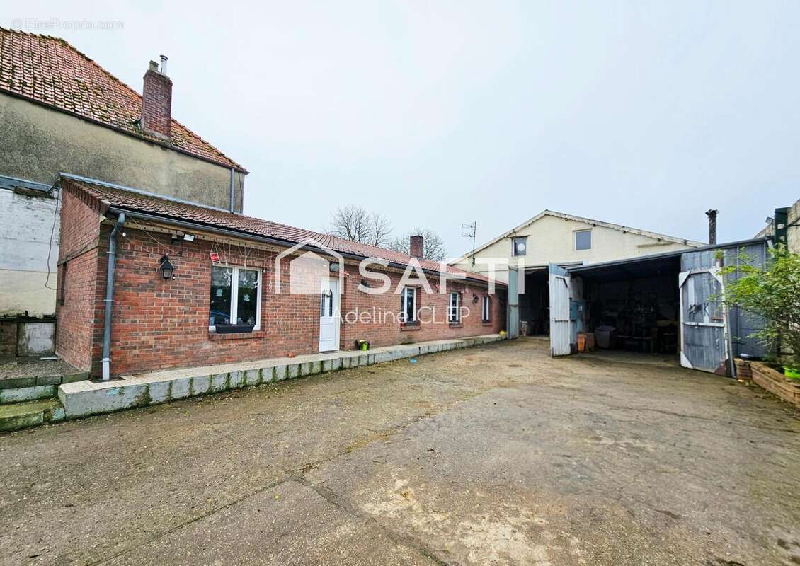 Photo 2 - Maison à AUDINCTHUN