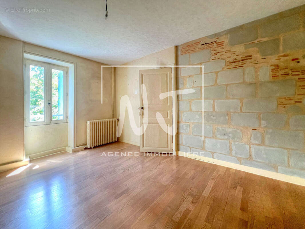 Maison à BOUCHEMAINE