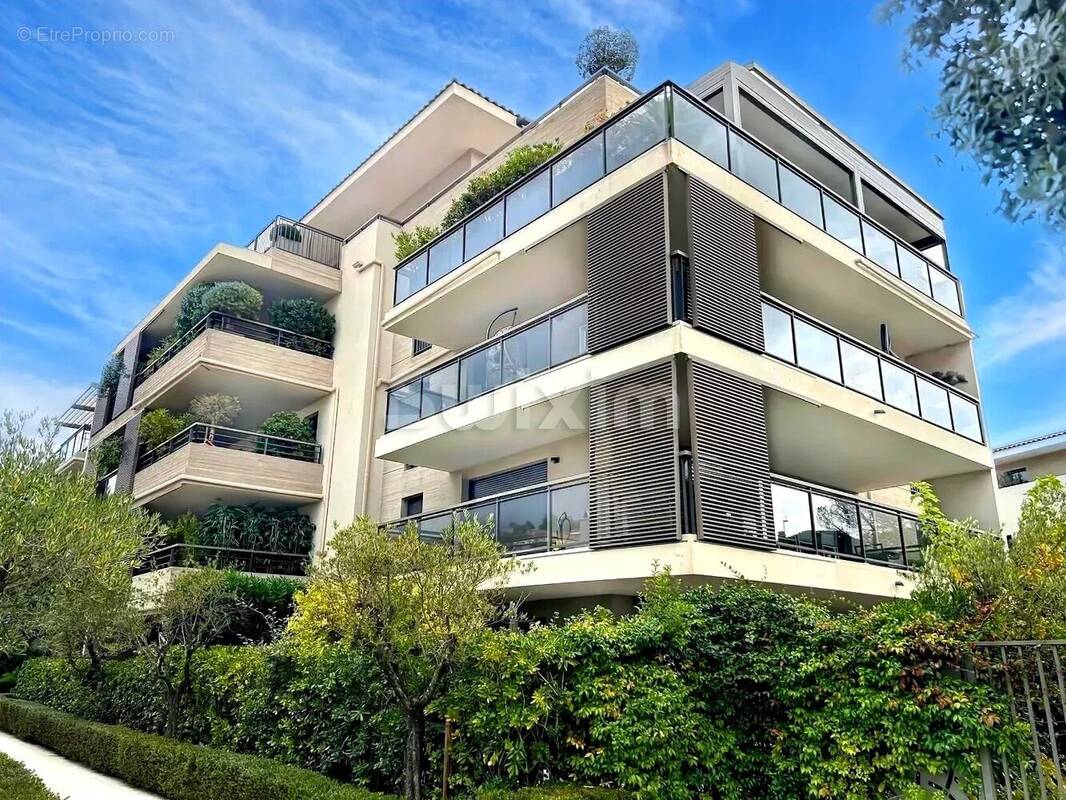 Appartement à SAINT-TROPEZ