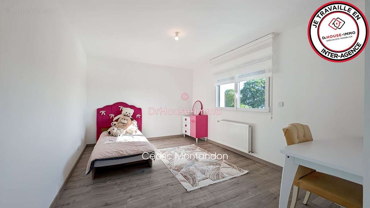 Maison 160 m² à Saint-Aignan-De-Cramesnil  - photo 7