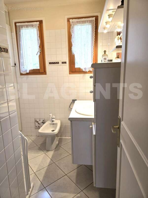 PECH2 - Maison à SAINT-NICOLAS-DE-LA-GRAVE