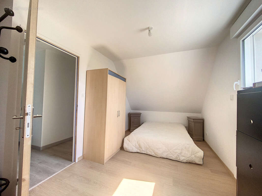 Maison à DONVILLE-LES-BAINS