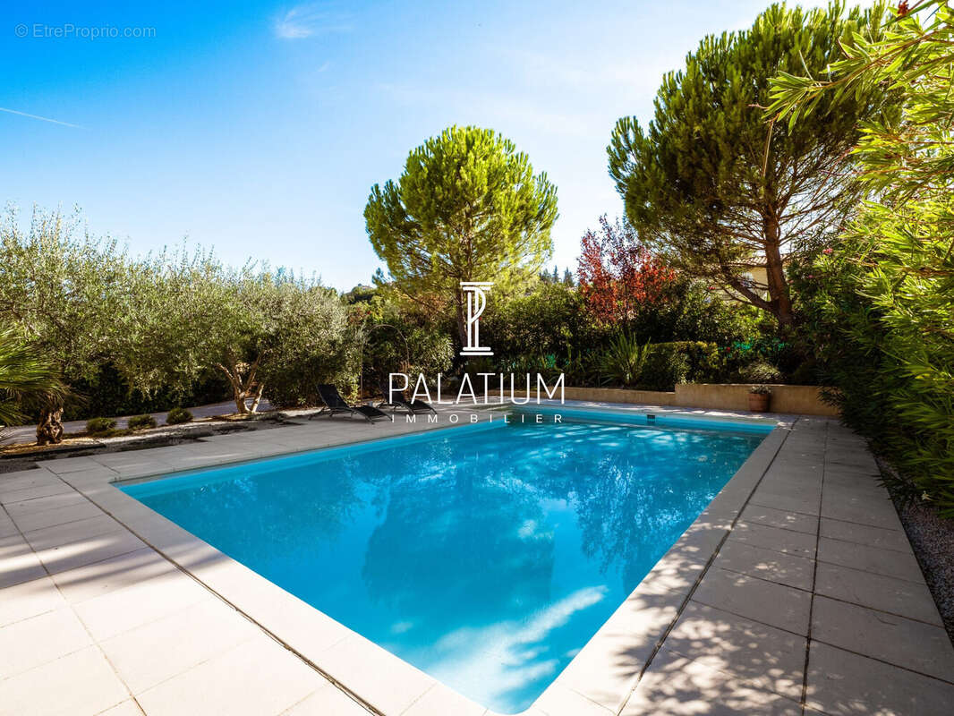 Maison à PIERREVERT