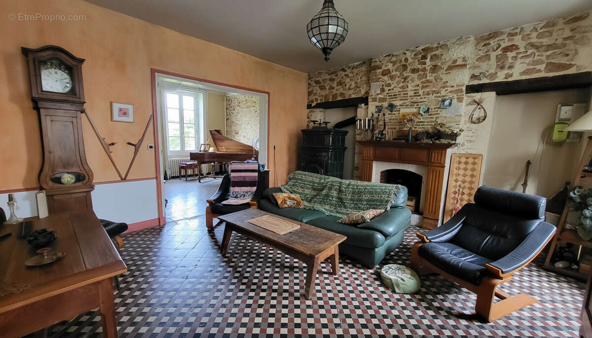 Maison à SAINT-MARS-LA-JAILLE